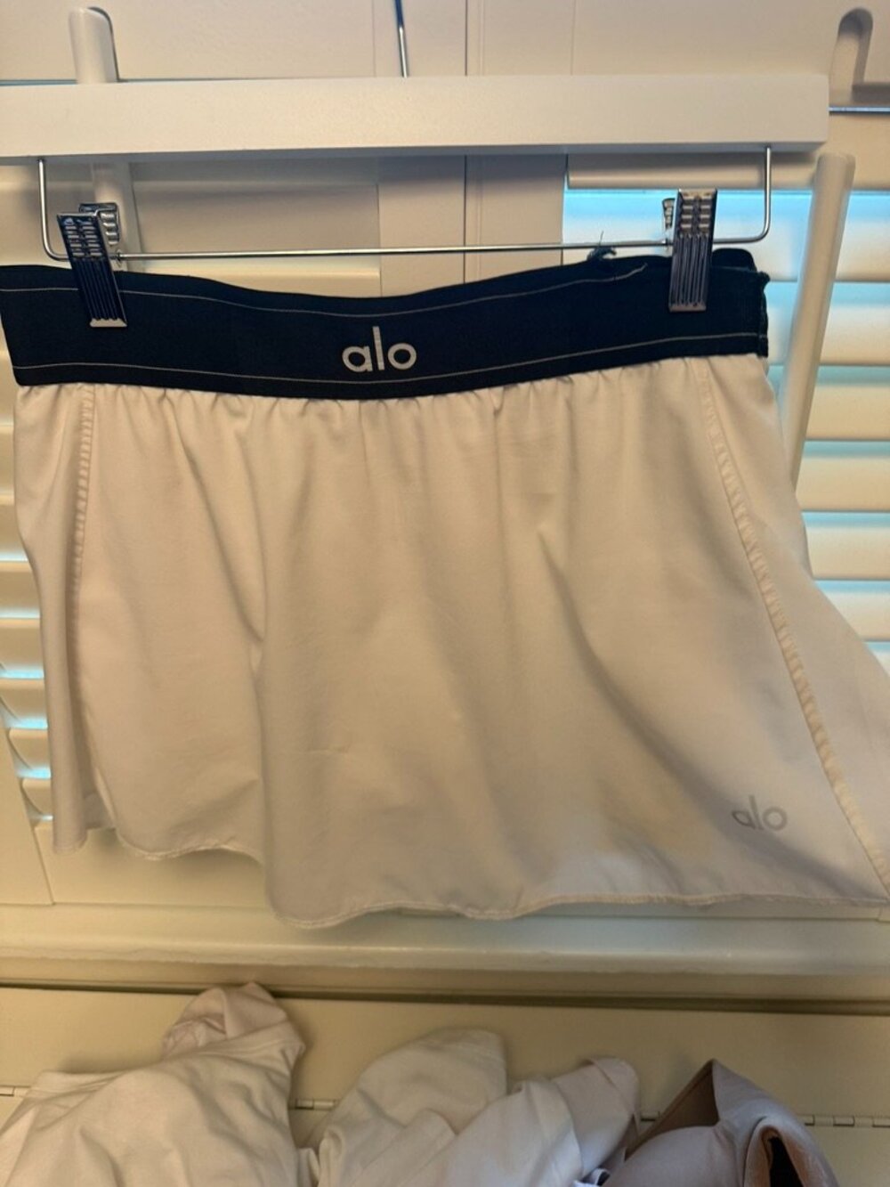ALO Yoga Match Point Tennis Skirt – White – Size Small